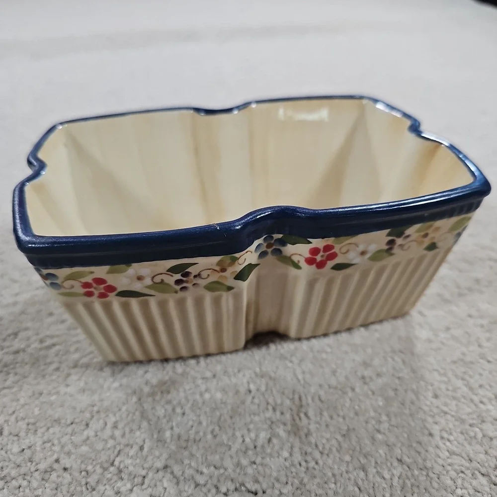 Temptations by Tara Petals 1 Qt Blue Edge Floral Baking Casserole Dish